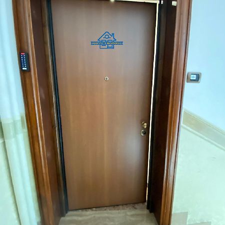 Apartament Arcobaleno A 500 Metri Dal Mare Apartment Albissola Marina Luaran gambar