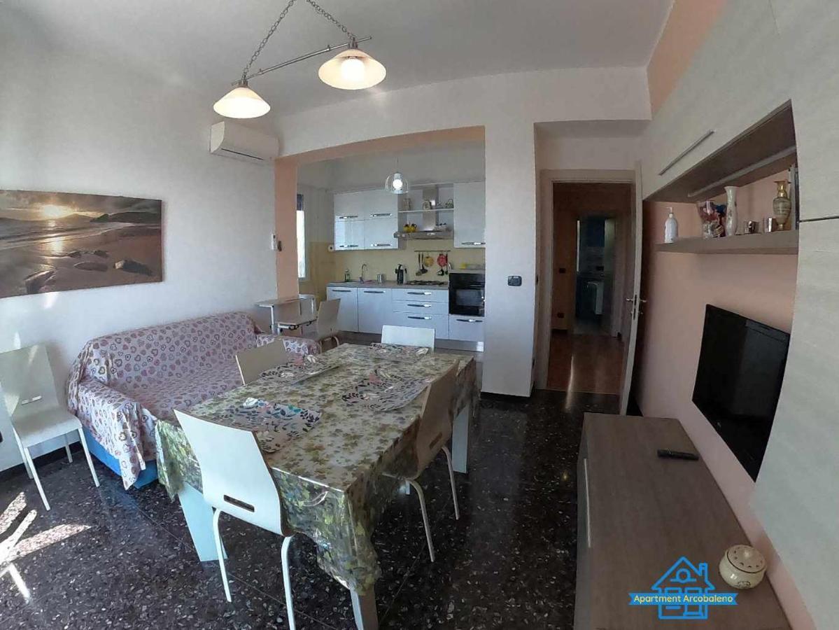 Apartament Arcobaleno A 500 Metri Dal Mare Apartment Albissola Marina Luaran gambar