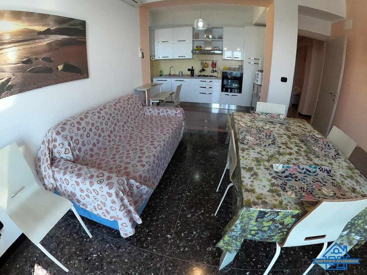 Apartament Arcobaleno A 500 Metri Dal Mare Apartment Albissola Marina Luaran gambar